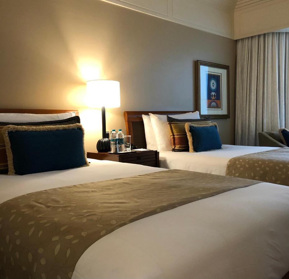 The Leela Mumbai, Airport Hotel Bagian luar foto